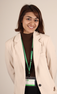 スタッフ ギミレラサミ