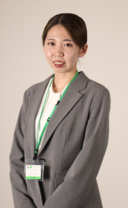 スタッフ 前田結希
